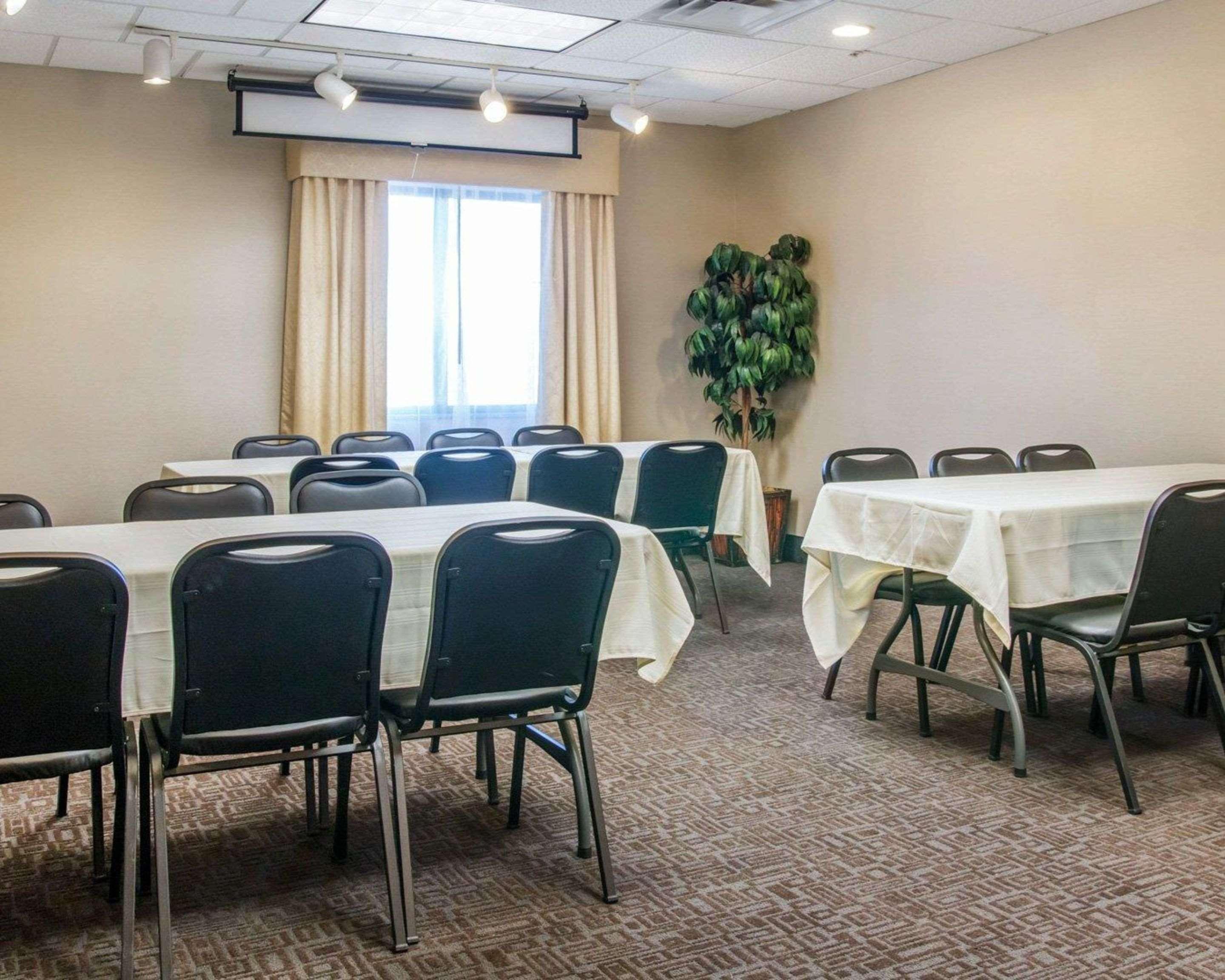 Comfort Suites Auburn Hills-Detroit Ngoại thất bức ảnh