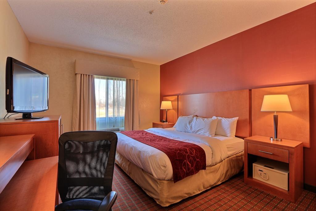 Comfort Suites Auburn Hills-Detroit Ngoại thất bức ảnh