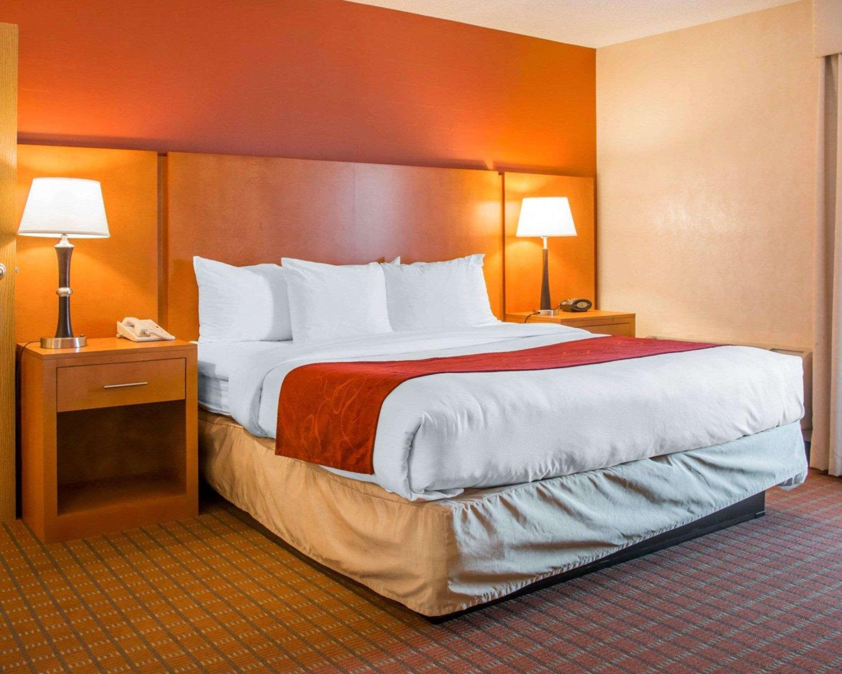 Comfort Suites Auburn Hills-Detroit Ngoại thất bức ảnh