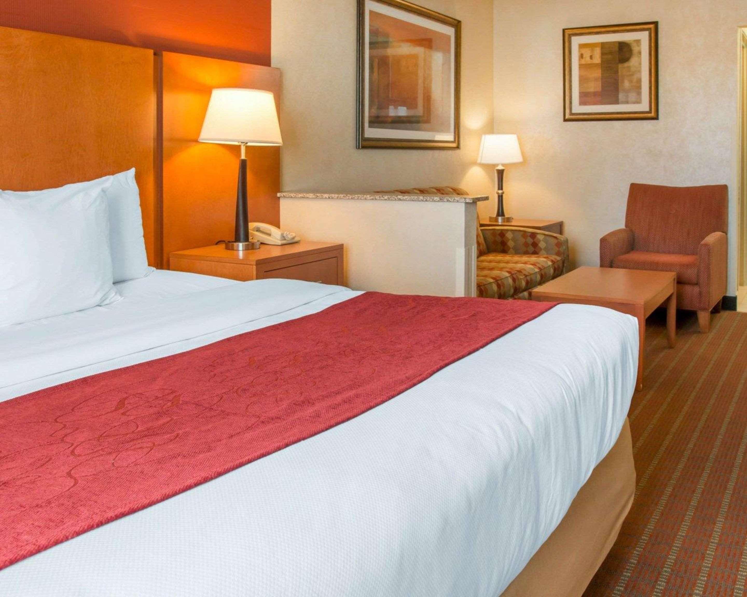 Comfort Suites Auburn Hills-Detroit Ngoại thất bức ảnh