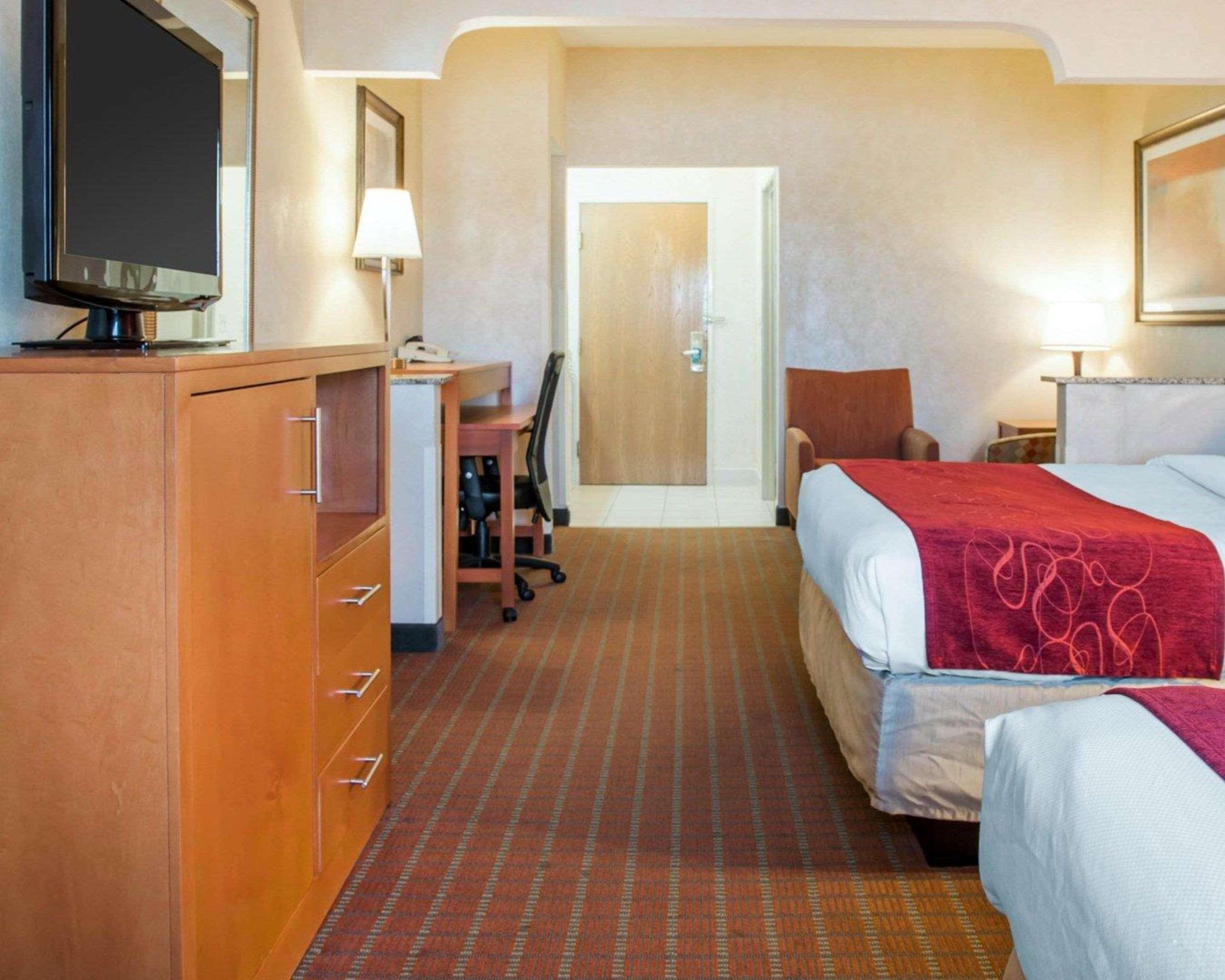 Comfort Suites Auburn Hills-Detroit Ngoại thất bức ảnh