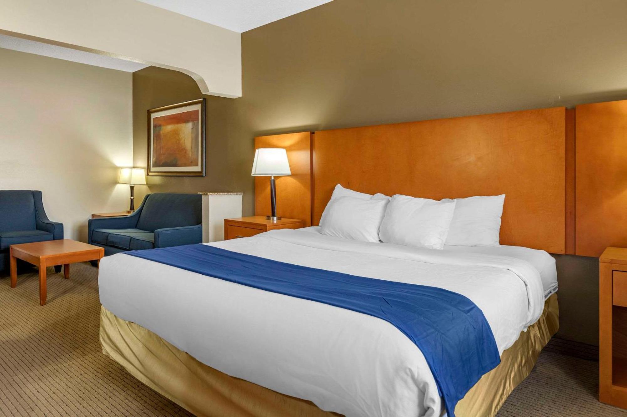 Comfort Suites Auburn Hills-Detroit Ngoại thất bức ảnh